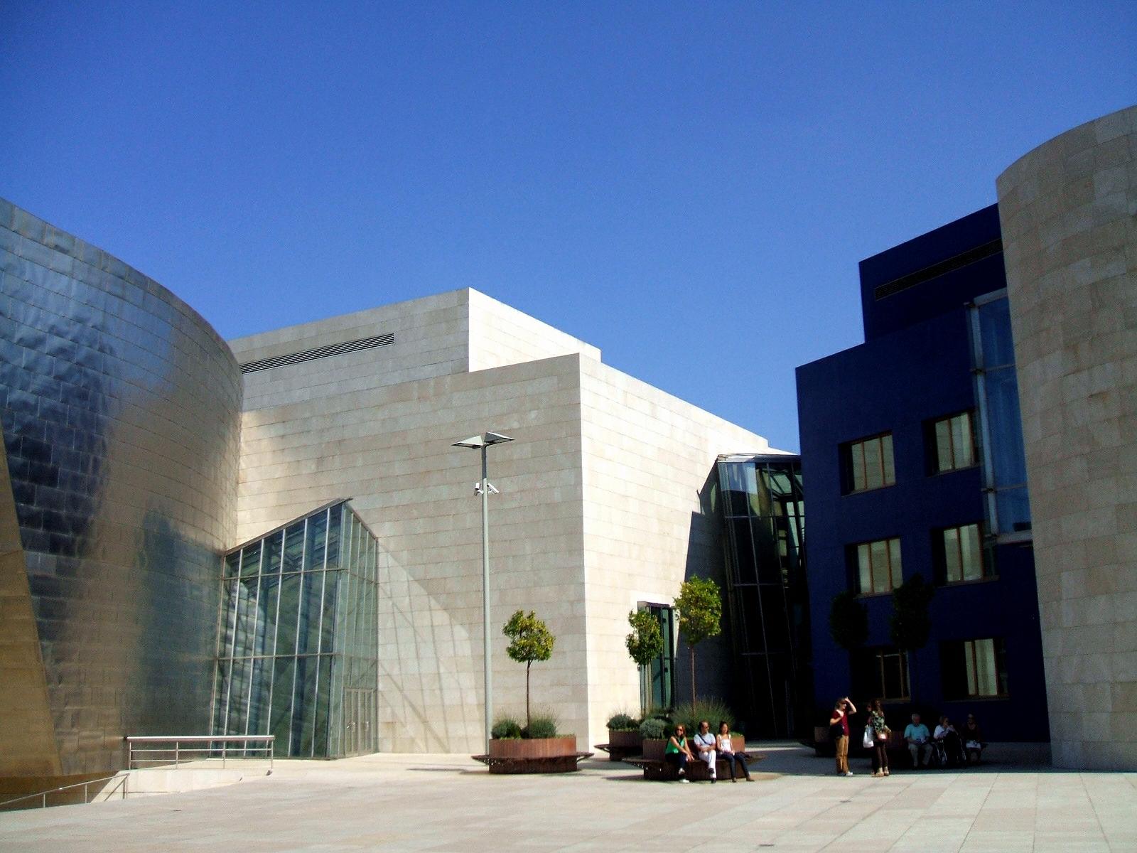 The Long Gallery